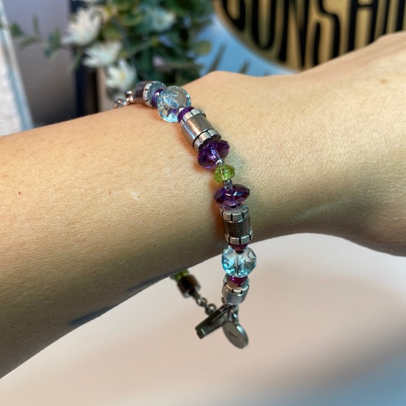 980 Silver Amethyst, Peridot & Acrylic Bead Toggle Bracelet - Picture 1 of 5